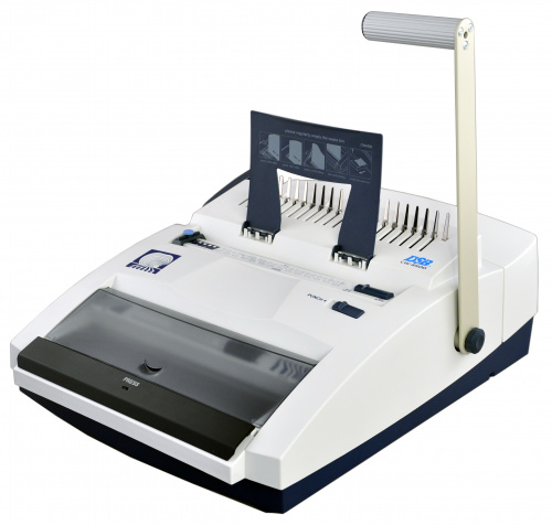 На пластиковую и  металлическую